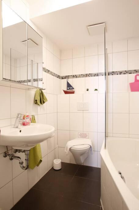 Apartment At Rostock - Pink Dış mekan fotoğraf