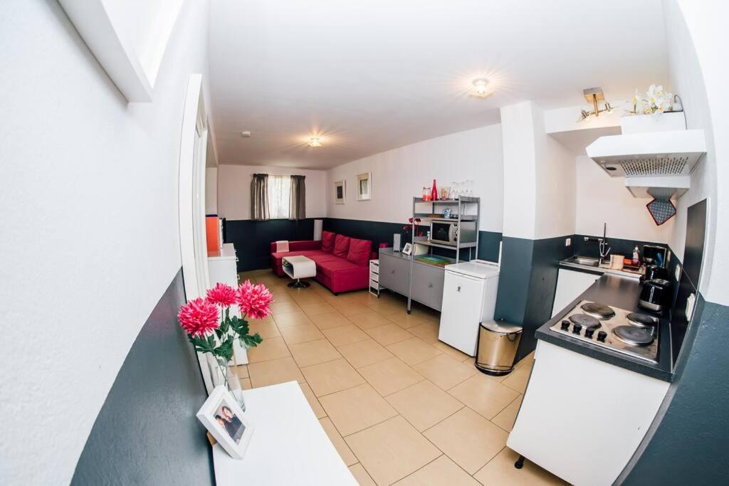 Apartment At Rostock - Pink Dış mekan fotoğraf
